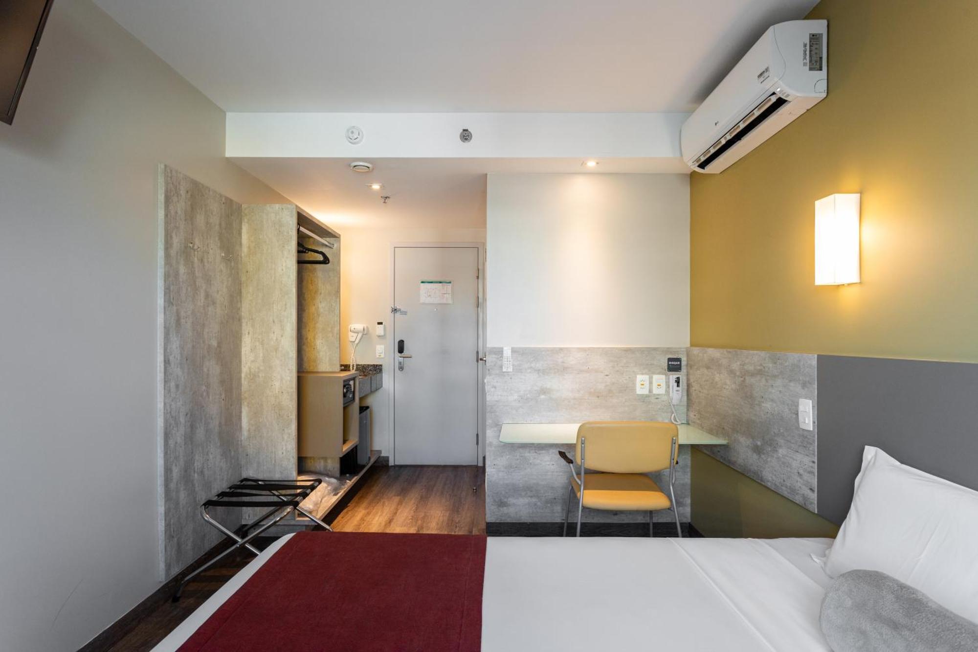 Go Inn Hotel Curitiba Kültér fotó